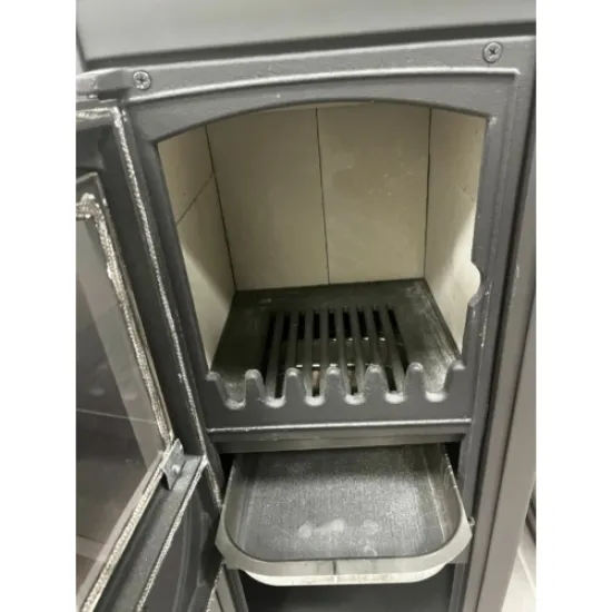 Warnex Thalia Okta ECO kandalló piros lemez oldal borítás, öntöttvas tető és ajtó 