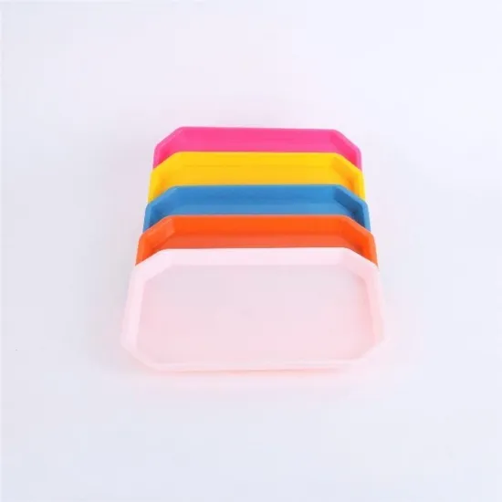 Műanyag tálca kicsi M0349 31X20cm