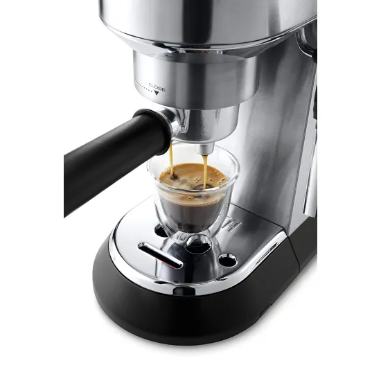 Delonghi EC685M Dedica Pump eszpresszó kávéfőző, inox