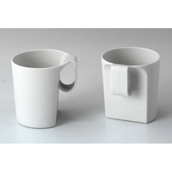 Concept RK7010 uti vízforraló 2 műanyag pohárral és hordtáskával 