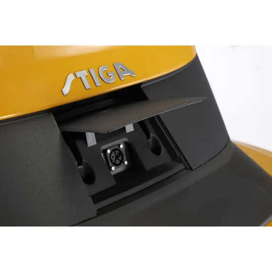 Stiga GYRO 900e helyben forduló akkumulátoros fűnyíró traktor,szénkefe nélküli motor,hátsó kidobás,mulcsozás(opcionális) funkcióval