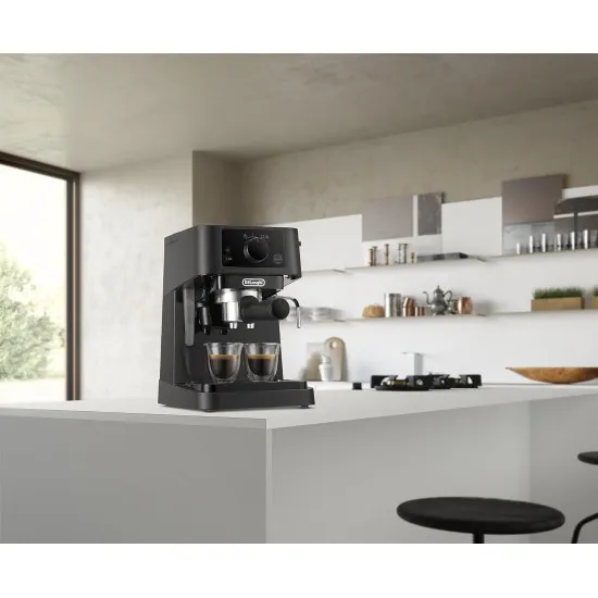 DeLonghi EC235.BK Stilosa fekete 15 Baros espresso kávéfőző