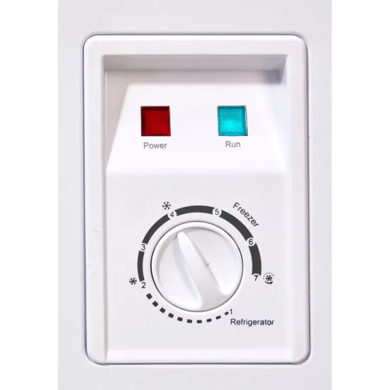 Amica FS098.3 fagyasztóláda 99 liter 47.6 X 54.5X 83.5cm