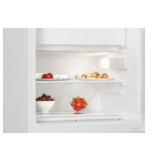 Candy CM4SE68W pult alá építhető egyajtós hűtőszekrény,95/16L, 55.6x59.6x82.6 cm 