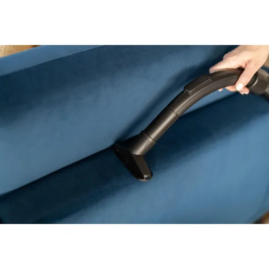 Gorenje VCE01G4AEBK porzsákos porszívó, 800W, fekete szín 