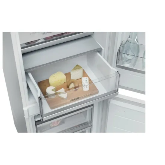 Haier EHBQW5518E Total No Frost beépíthető alulfagyasztós kombinált hűtőszekrény, Wifi, 178/73L, 54x55x177.2 cm