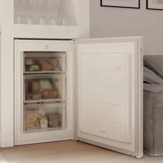 Candy CNUQ2L58EW fagyasztószekrény, 90L, 54.5x57x86 cm, fehér szín 