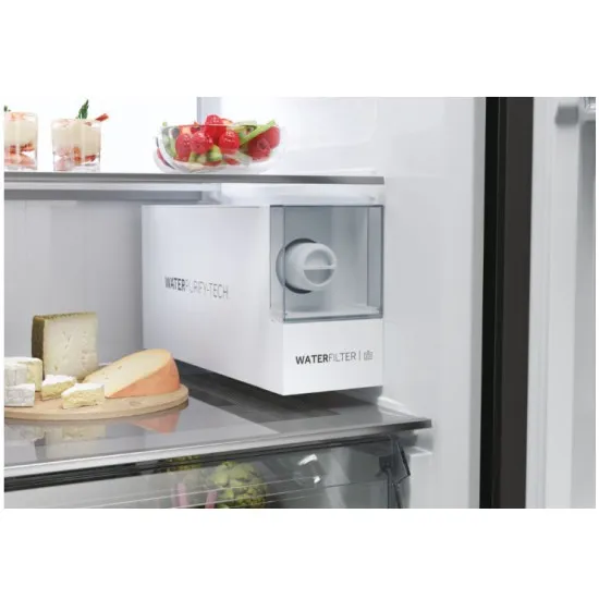 Haier HSW79F18DIPT Total No Frost side by side hűtőszekrény, 391/210L, inverter kompresszor, Wifi, 90.5x72.6x177.5 cm, fekete szín