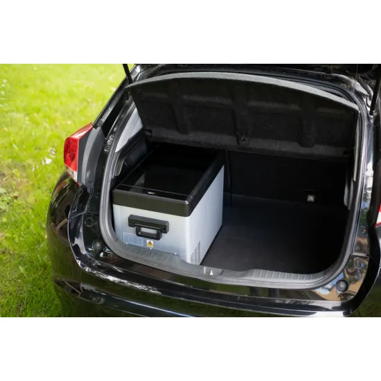 Adler AD8081 kompresszoros hűtőláda, 40L, szürke szín 