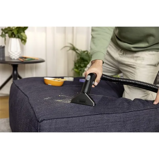 Karcher SE 4 1.081-150.0 takarítógép, 1000W, fekete/fehér szín 