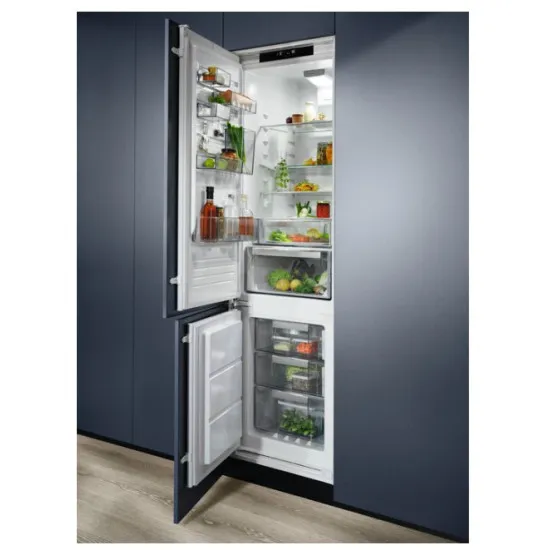 Electrolux LNS9TE19S Total No Frost beépíthető kombinált hűtőszekrény, inverter motor, 216/62L, 54.6x54.9x188.4 cm