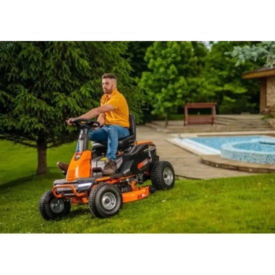 Villager Capricorn 38 akkumulátoros fűnyíró traktor 6000 m2-re, ingyenes beüzemelés és házhoz szállítás