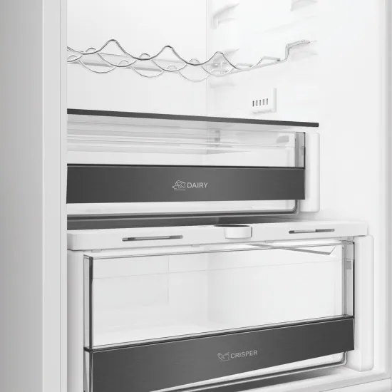 Whirlpool WHK2 5324 B6E Total No Frost beépíthető alulfagyasztós kombinált hűtőszekrény, 224/76L, Zen Inverter Kompresszor, 54x55x193.5 cm