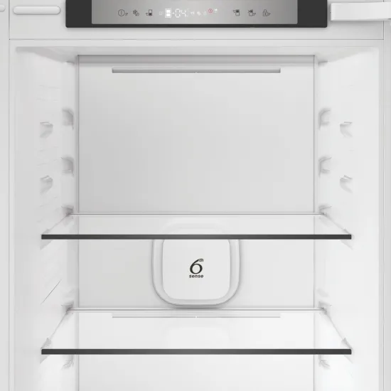 Whirlpool WHK2 5324 B6E Total No Frost beépíthető alulfagyasztós kombinált hűtőszekrény, 224/76L, Zen Inverter Kompresszor, 54x55x193.5 cm