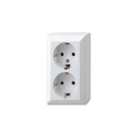 GAO 0311H 2 férőhelyes földelt csatlakozó falsíkra szerelhető