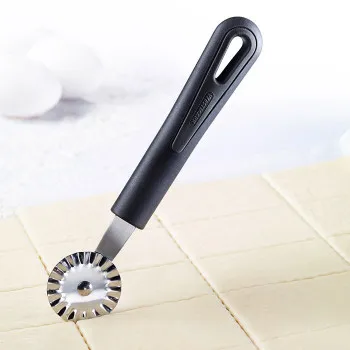 Westmark 1332 tészta vágó