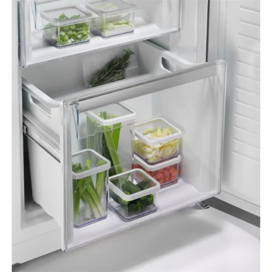 Electrolux KUT175EWL 926649 152 FZFF240 No Frost fagyasztószekrény, 231L, 59.5x65.3x175 cm balos ajtónyitás