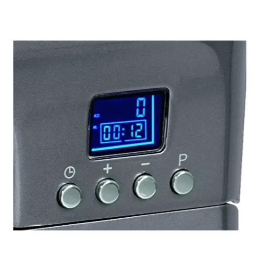 Clatronic KM 3674  robotgép 1200W 6,2l