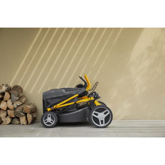 Stiga Collector 548 AE K akkumulátoros fűnyíró,gyűjtés és hátsó kiszórás