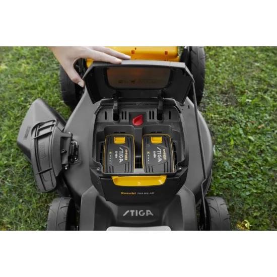 Stiga Combi 753 SQ AE akkumulátoros fűnyíró, gyűjtés, mulcsozás, oldalsó és hátsó kiszórás funkcióval