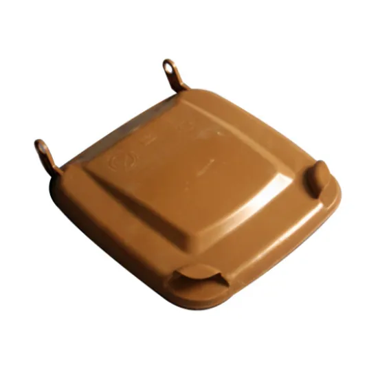 kuka fedél, barna 120l Europlast hulladéktárolóhoz, csak europlast kukákhoz, a csatlakozó fülek 8-10 cm magasan ívelnek