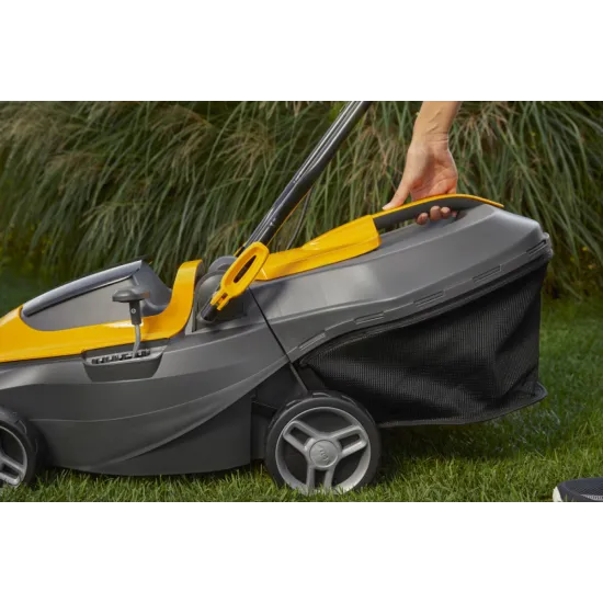 Stiga COLLECTOR 136e Kit akkumulátoros fűnyírógép,(akkumulátorral és töltővel),gyűjtő funkcióval