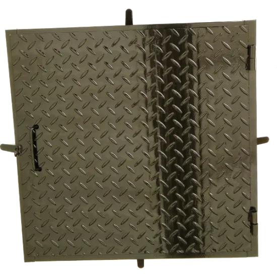 Aknafedlap festett zárható 600X600