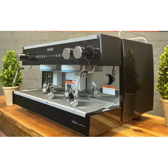 Gaggia LA Vetro 2 karos professzionális kávéfőző, fekete, automatikus fejtisztítási programmal, megvilágított munkaterülettel