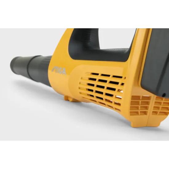 Stiga BL 100e Kit akkumulátoros lombfúvó,(akkumulátorral és töltővel),280W