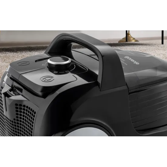 Gorenje VCE01G4AEBK porzsákos porszívó, 800W, fekete szín 