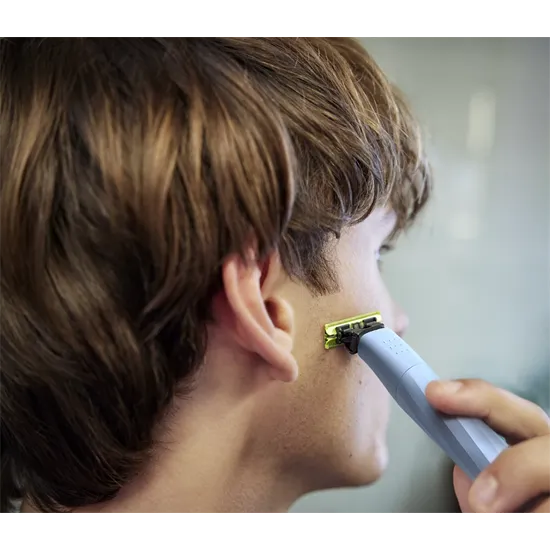 Philips QP1324/30 rezgőkéses borotva, száraz és nedves használat, égszínkék szín 