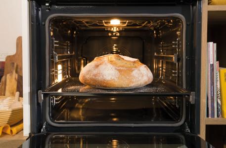Gorenje BPS6737E03X beépíthető pirolitikus öntisztító sütő ExtraSteam gőzfunkcióval, 77L, 59.5y56.4x59.5 cm, inox szín