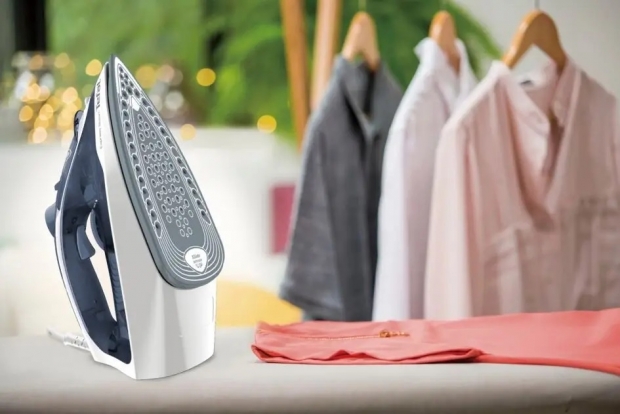 Tefal FV2837E0 Express Steam sötétkék-fehér gőzölős vasaló,2400W