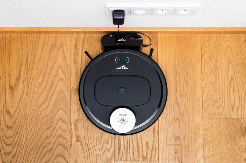 Eta 522590000 robotporszívó mop funkcióval