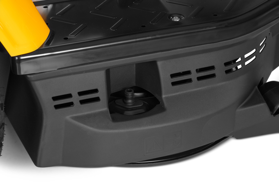 Stiga ESTATE 384 M fűgyűjtős fűnyíró traktor,mechanikus váltóval,gyűjtő,hátsó kidobó funkcióval