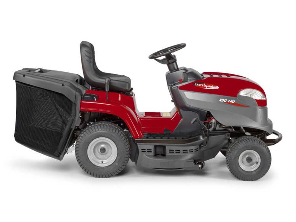 Castelgarden XDC140 gyűjtős fűnyíró traktor, 84cm vágószélesség, mechanikus sebesség váltás, traktor szélesség csak 88cm, 2T2010473/C22