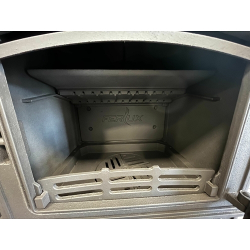 Ferguss Lux öntvény kandalló,10,2kW, szürke