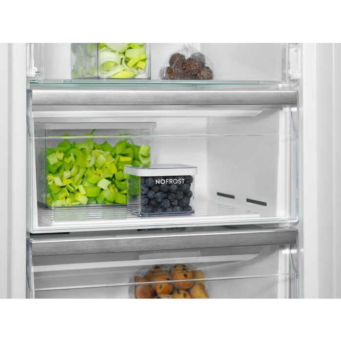 Electrolux LUT5NF28W0 No Frost fagyasztószekrény 186cm