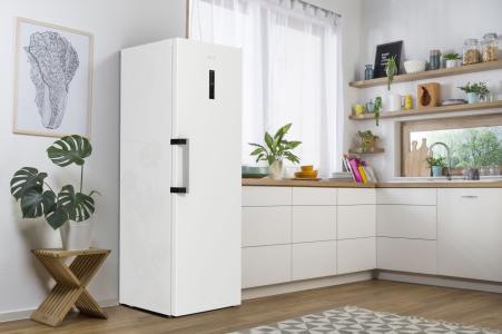 Gorenje R619EAW6 hűtőszekrény 398 liter 185 X 59,5 X 66,3 cm külső kijelző,  AdaptTech öntanuló kompresszor 