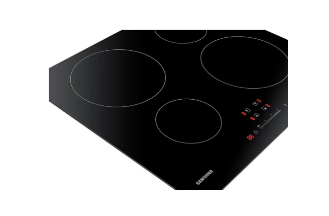 Samsung NZ64M3707AK/OL beépíthető indukciós főzőlap intuitív hőmérséklet-szabályozás funkcióval fekete 