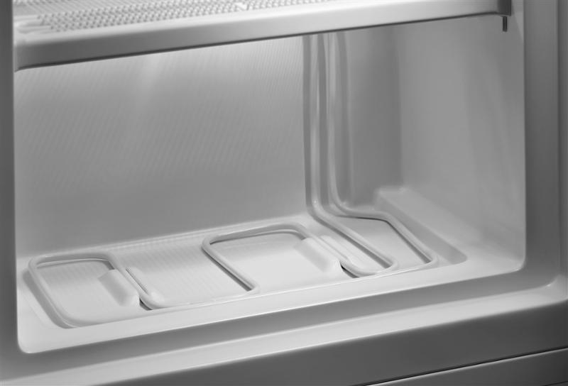 Zanussi ZYAN8FW0 fagyasztószekrény 85l 3 fiók