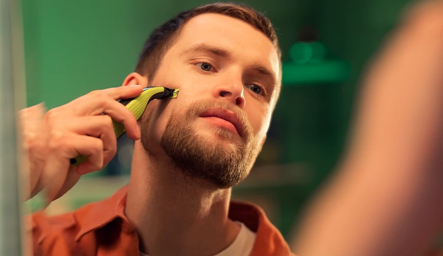 Philips QP2724/23 OneBlade 360 rezgőkéses borotva, száraz és nedves használat, limezöld/grafitszürke szín 