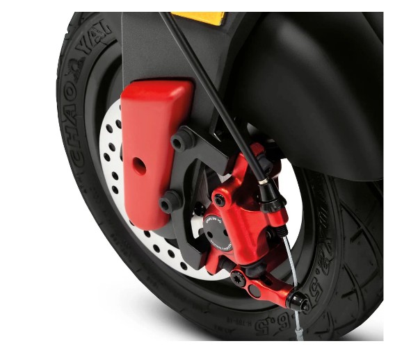 Ducati PRO-III R (DU-MO-220016) elektromos roller
