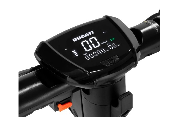 Ducati PRO-III R (DU-MO-220016) elektromos roller