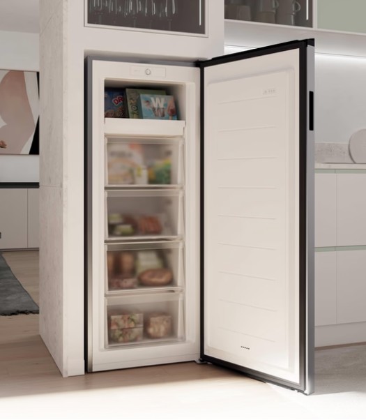 Candy CNUQ2L513EX fagyasztószekrény, 169L, Wifi, 54.5x57x138 cm, inox szín 