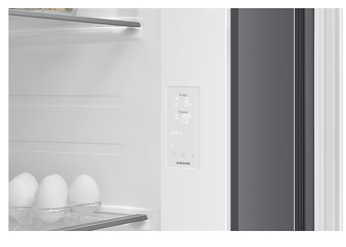 Samsung RS70F64KETEO side by side hűtőszekrény, 420/220L, AI inverteres kompresszor, 91.2x72.6x178.4 cm, matt metál DOI szín