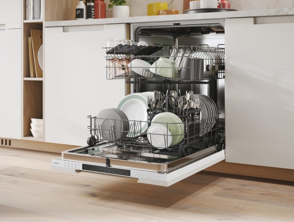 Candy CI 3E7L0W2 teljesen beépíthető mosogatógép, 13 teríték, Wifi, inverter motor, 59.7x55.5x81.8 cm
