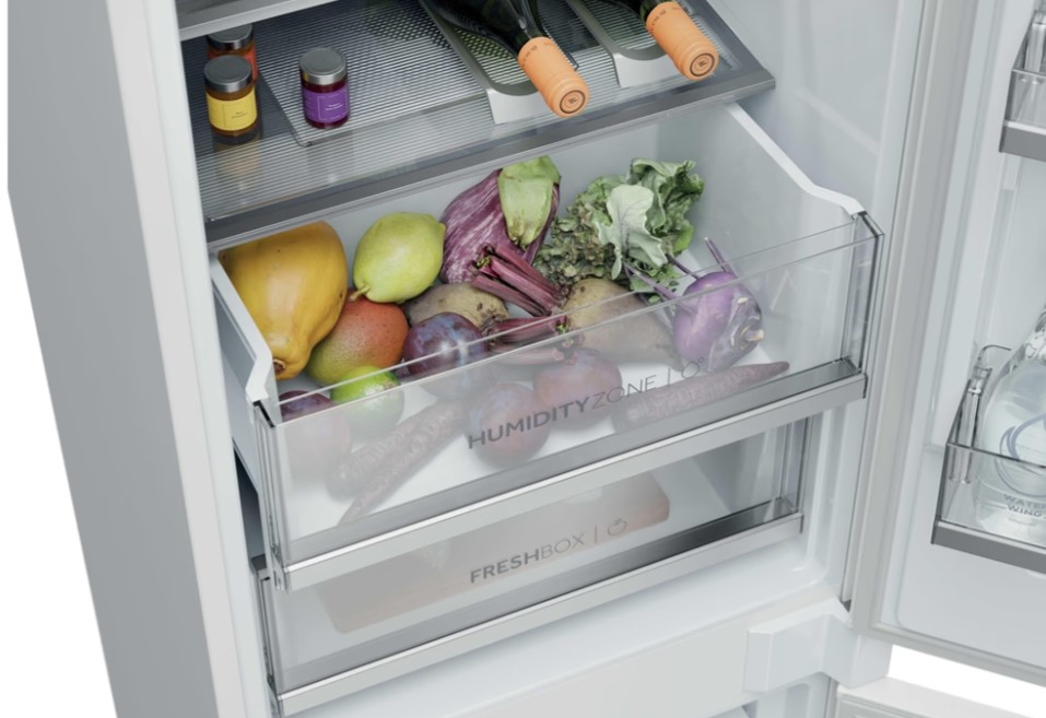 Haier HBQW7519D No Frost beépíthető alulfagyasztós kombinált hűtőszekrény, Wifi, 211/73L, 54x55x193.5 cm