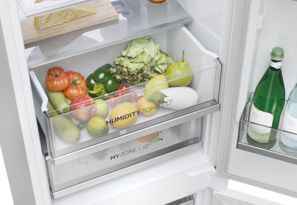 Haier HBW7519C No Frost beépíthető alulfagyasztós kombinált hűtőszekrény, 214/86L, Wifi, 54x55x193.5 cm