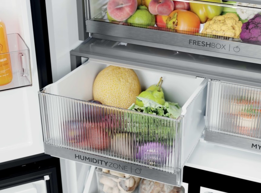 Haier HCKR7819DWGB No Frost side by side hűtőszekrény francia ajtós kialakítással, 298/161L, Wifi, 83x59.4x190 cm, fekete szín